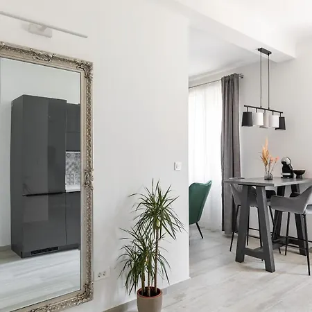 Διαμέρισμα Studio Apartment Home Σπλιτ