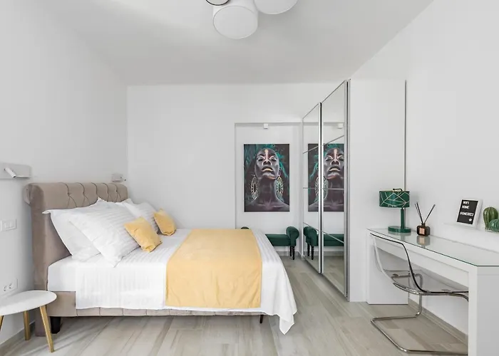 Studio Apartment Home *